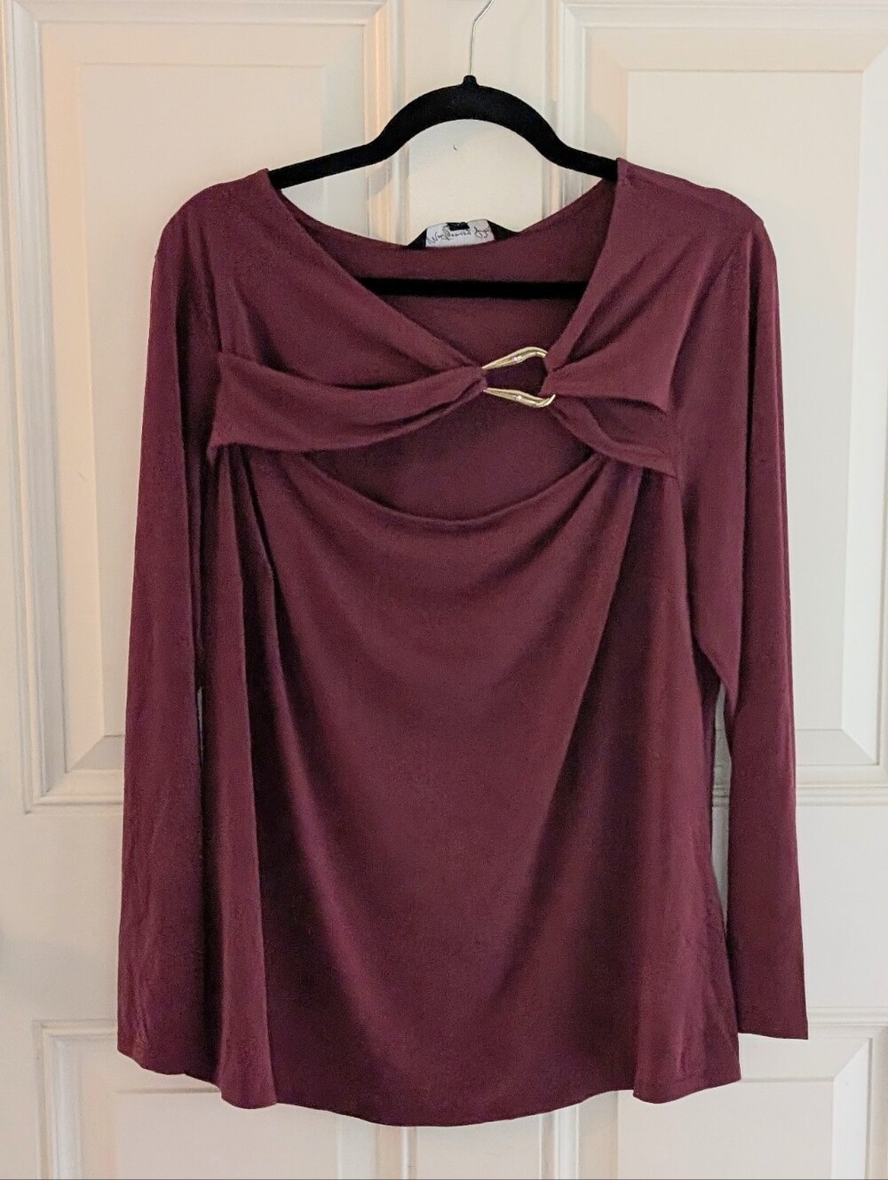 Montgomery Post Carminia Keyhole Neck Knit Top Burgundy - 1X